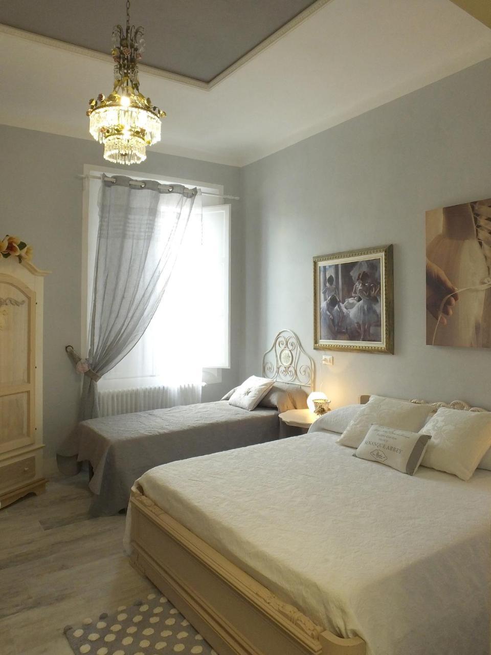 Antica Loggetta Bed & Breakfast ราเวนนา ภายนอก รูปภาพ